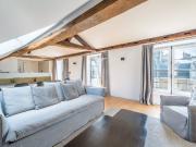 Appartement de luxe de 2 pièces en location à Saint...