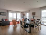 Appartement de luxe de 3 chambres en vente à Villeneuve...