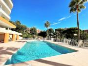 Appartement de luxe de 3 pièces en location à Mandelieu...