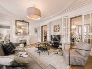 Appartement de luxe de 2 chambres en rent à Paris, France