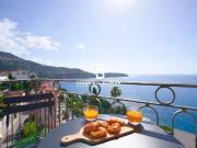 Appartement de luxe de 3 pièces en vente à Roquebrune...