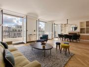 Appartement de luxe de 4 pièces en location à Champs...