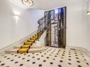 Appartement de luxe de 124 m2 en vente Champs Elysées,...