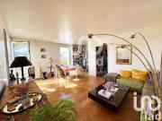 Appartement de luxe de 4 pièces en vente à Suresnes, France