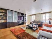 Appartement de luxe de 5 pièces en vente à Champs...