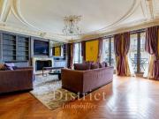 Appartement de luxe de 5 pièces en vente à Champs...