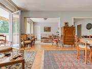 Appartement de luxe de 5 pièces en vente à Écully, France