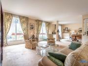 Appartement de luxe de 5 pièces en vente à Nogent sur...