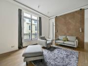 Appartement de Luxe meublé 2 pièces Triangle d'or À... Appartement de Luxe meublé 2 pièces Triangle d'or À...