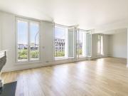 Appartement de prestige avec terrasse et vue Tour Eiffel...