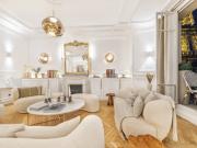 Appartement de prestige avec vue Tour Eiffel à Paris 7ème !