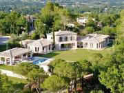 Villa de 7 chambres de luxe en location Tourrettes, France