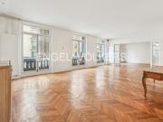 Appartement de réception / profession libérale...