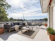 Appartement de standing au 1er étage avec deux grandes...