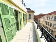 Appartement de standing au cœur de Nice – 74 m2 avec...