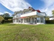 Appartement de standing au rez de chaussée avec grand...