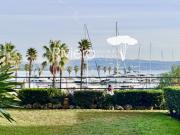 Appartement de standing en première ligne face au Port !