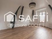 Appartement de T 3 rénové à 800m de la gare, secteur Sud...