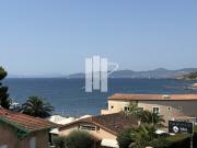 APPARTEMENT DERNIER ETAGE 4 PIÈCES 94 M2 VUE MER