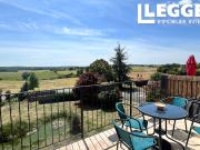 Appartement dernier étage avec terrasse, piscine et...