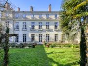 Appartement d'exception avec son grand jardin privé...