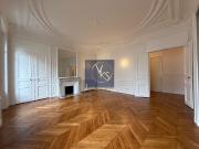 APPARTEMENT D'EXCEPTION BD SAINT GERMAIN