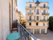 Appartement d'Exception de 100 m², la Place de la Mairie