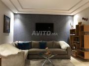 Appartement double façade à Al Wifak