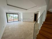 Appartement duplex proche californie