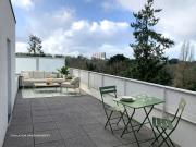 Appartement duplex T3 de 74 m2 avec terrasse de 31 m2 et bal