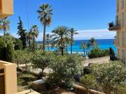 Appartement Élégant De 3 Pièces Avec Balcon Et Vue Mer —...