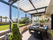 Appartement avec terrasse en bord de mer