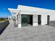 Appartement contemporain en bord de mer