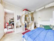 APPARTEMENT EN DERNIER ETAGE AVEC ASCENSEUR