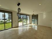 Appartement en location à Souissi. Surface de 190 m²....