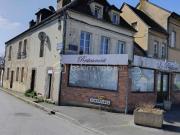 Appartement et mur commerciaux