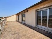 APPARTEMENT F7 de 147.98 avec TERRASSES, CAVE, GARAGE à...