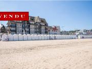 APPARTEMENT FACE MER