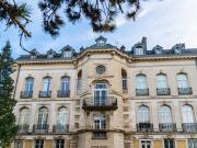 Appartement haussmannien de 352 m2 avec piscine au cœur...