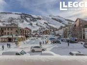 APPARTEMENT LUMINEUX AU CENTRE DE LA STATION