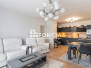 Appartement lumineux au dernier étage, quartier Boissière