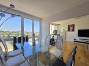 Appartement lumineux avec vue sur Paris