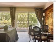 Appartement lumineux est/ouest avec grand balcon, cave...