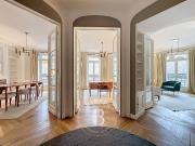 Appartement meublé 5 pièces 153 m²