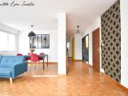 Appartement meublé 75 m2 2 chambres place de stationneme