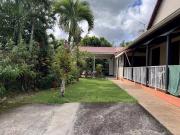 Appartement meublé en rez de chaussée – 700 €/mois eau...