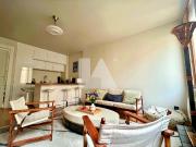 APPARTEMENT MEUBLÉ GRAND THÉATRE