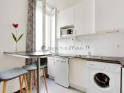 appartement meublé studio, 23m² paris 3ème 1295€ cc