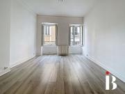 Appartement Nantes 1 pièce s 27.61 m2