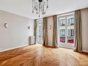 APPARTEMENT NON MEUBLÉ – PARIS 8ème – QUARTIER CHAMPS...